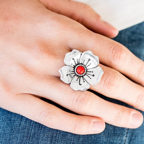 Ring - Picture 2 of 2